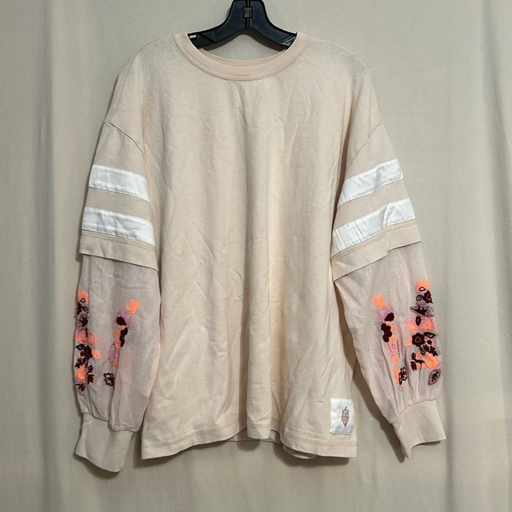 Free People On The Fly Layer - Picture 5 of 9